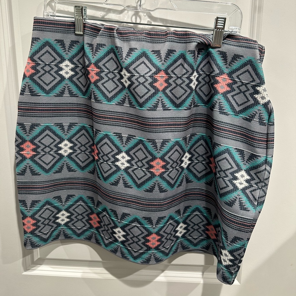 Xhilaration Aztec Multi-color Pencil Skirt X-Large